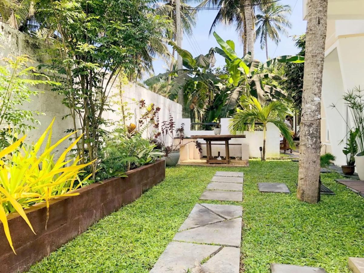 Ayona Beach Villa Katuneriya Exteriér fotografie