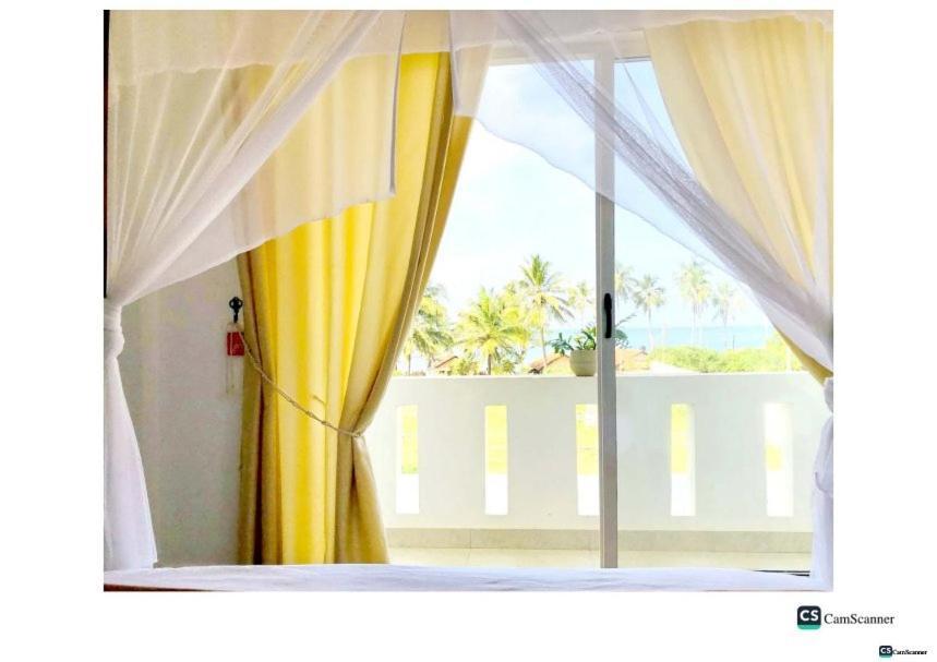 Ayona Beach Villa Katuneriya Pokoj fotografie